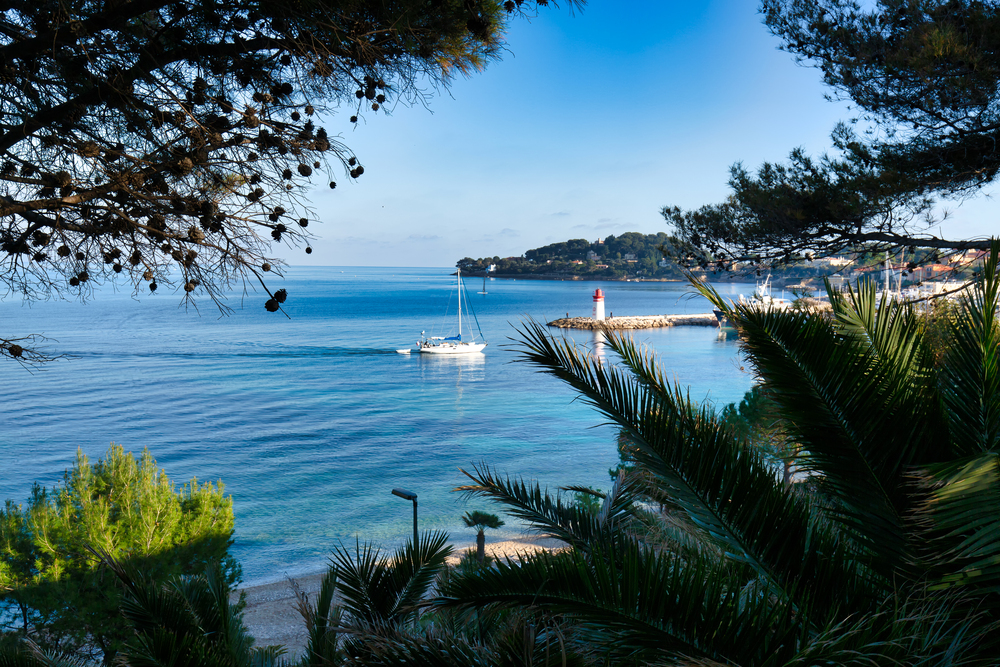 Le port de Saint Jean Cap Ferrat sur la Côte d'Azur 